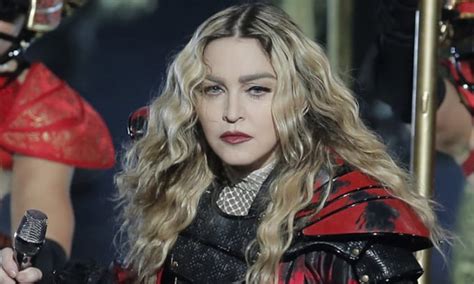 que le pasa a madonna